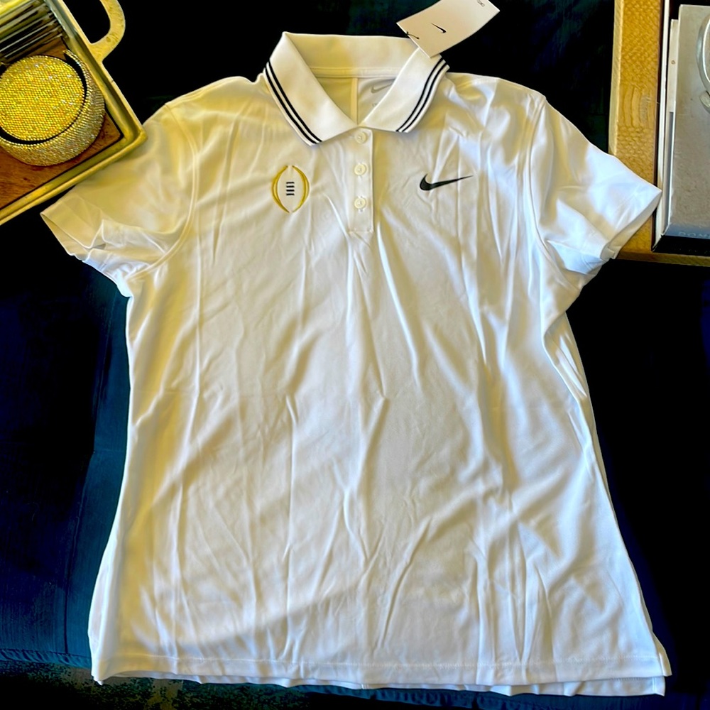 Nike NWT Women’s White Dri-Fit Short Sleeve Polo Size M w/ Gold CFP Football